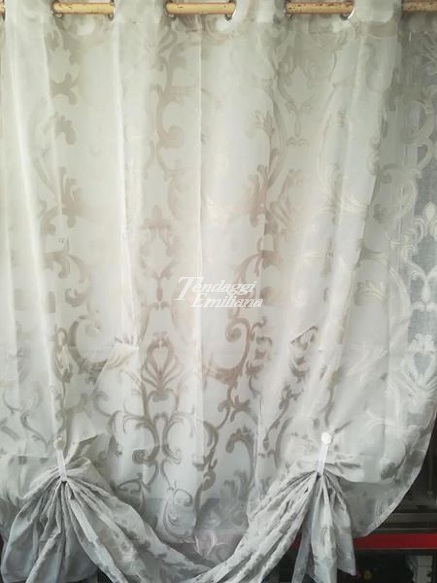Pannello tenda con anelloni acanto